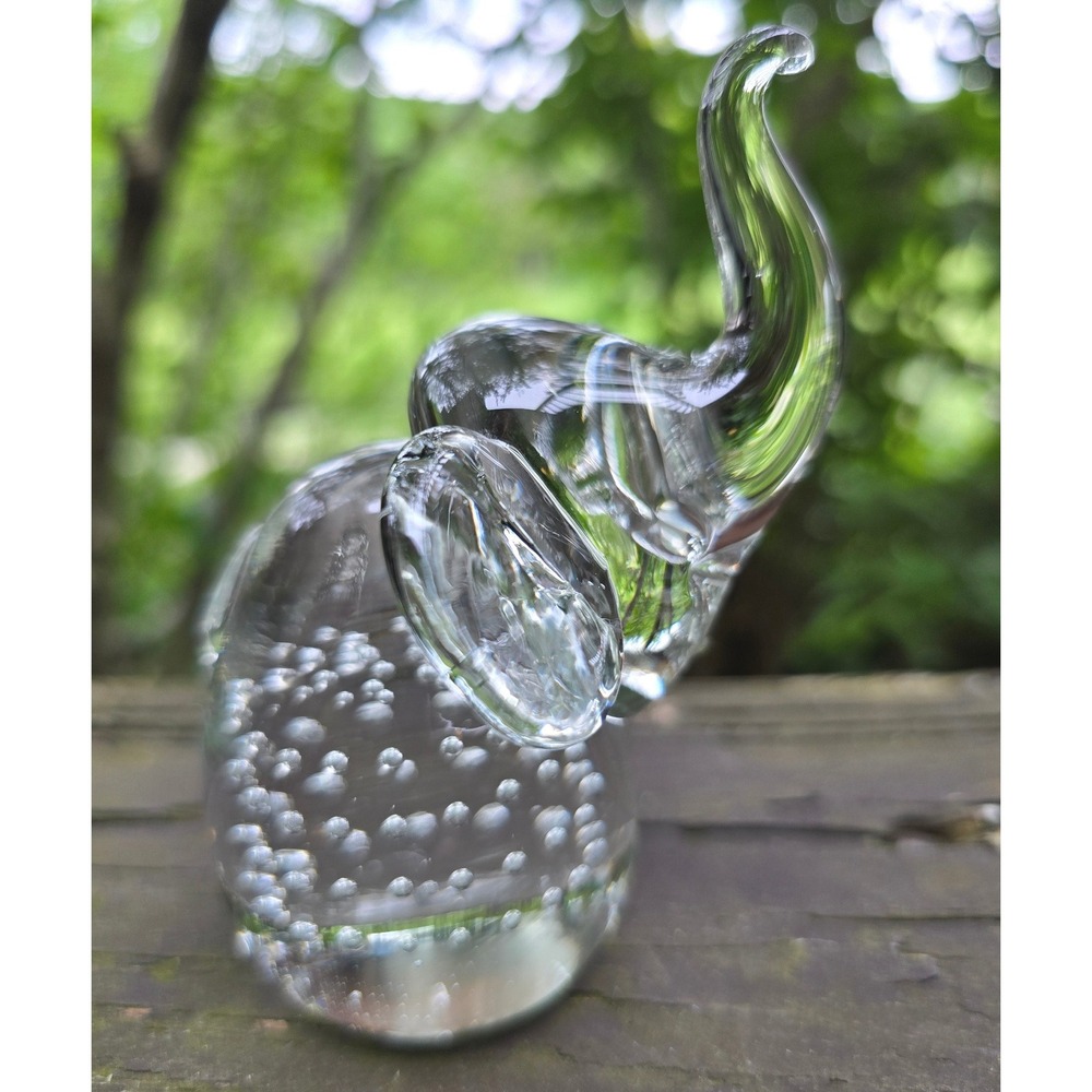 Vintage Clear Art Glass Elephant Figurine Controlled Bubble Paperweight 3.5"
